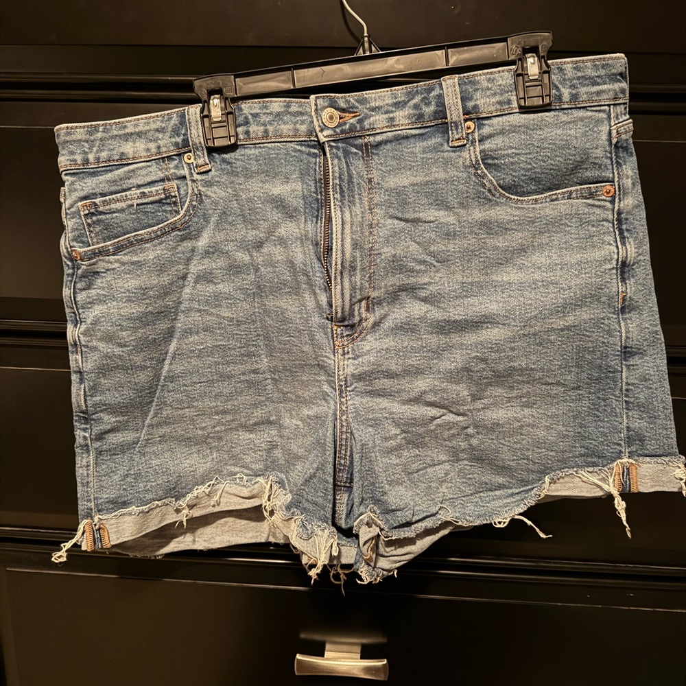 American Eagle Denim Frayed Hem Women's Shorts
